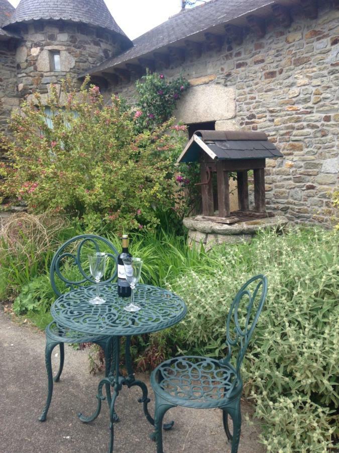 Le Petit Chateau Noyal-Pontivy Kültér fotó